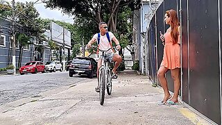 I Gave My Ass To A 25 Cm Big Dick And He Broke Into The Travel Bus