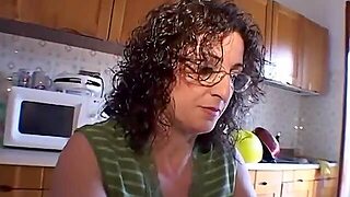 Whoever Despises, Fucks