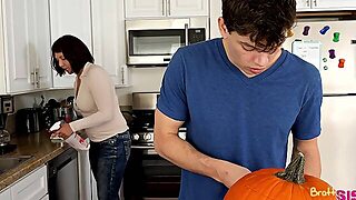 15winbet - Brattysis - Pumpkin Fuck