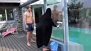 Sex With Muslim Hijab Mom
