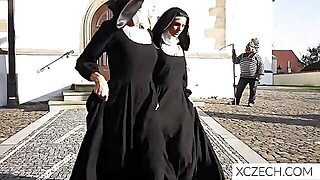 Catholic Nuns And The Monster (2014)