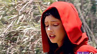 Snow White Gets Lost In The Forest And Is Fucked By The 7 Dwarfs.