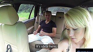 Metendo tudo dentro do cuzinho da morena e tocando siririca pra ela - Blond Female Taxi Driver Gets Creampied After A Hard Fast Screw - Female Fake Taxi