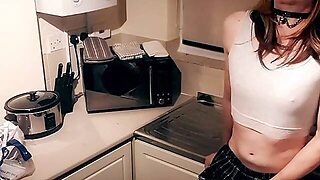 Super Hot Cd Readhead Pops Strongly After Dancing